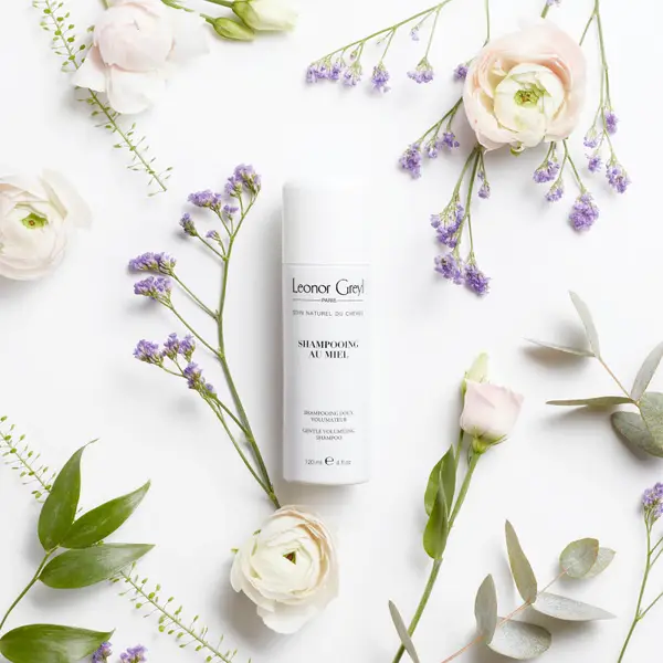 Leonor Greyl Shampooing Au Miel (Gentle Shampoo For Natural Volume And Shine) 4 Leonor Greyl Shampooing Au Miel (Gentle Shampoo For Natural Volume And Shine) - Image 2