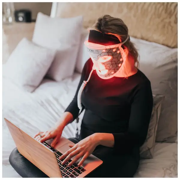 No Hair care products shop, no kiss. 2 No Hair care products shop, no kiss. -No Hair care products shop, no kiss. 12488222 1134779240092673