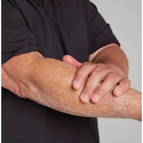 AMELIORATE Transforming Body Cream 225ml 7 AMELIORATE Transforming Body Cream 225ml - Image 5