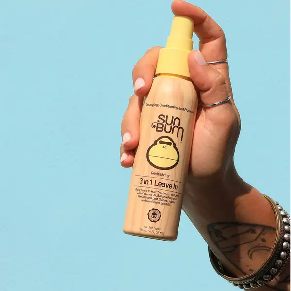 Sun Bum Revitalizing 3 In 1 Leave In Conditioner 5 Sun Bum Revitalizing 3 In 1 Leave In Conditioner - Image 3