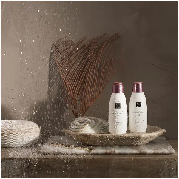 Rituals The Ritual Of Sakura Conditioner 250ml 4 Rituals The Ritual Of Sakura Conditioner 250ml - Image 2
