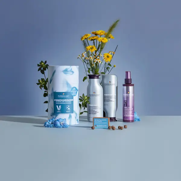 Pureology Strength Cure Blonde Gift Set (Worth £72.70) 5 Pureology Strength Cure Blonde Gift Set (Worth £72.70) - Image 3