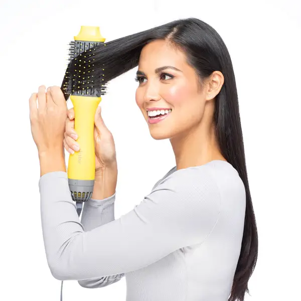 Drybar The Double Shot Blow-Dryer Brush 6 Drybar The Double Shot Blow-Dryer Brush - Image 4