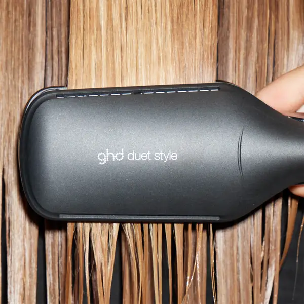 Ghd Duet 2-in-1 Hot Air Styler In Black 7 Ghd Duet 2-in-1 Hot Air Styler In Black - Image 5