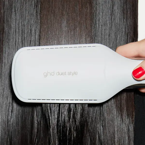 Ghd Duet 2-in-1 Hot Air Styler In White 7 Ghd Duet 2-in-1 Hot Air Styler In White - Image 5
