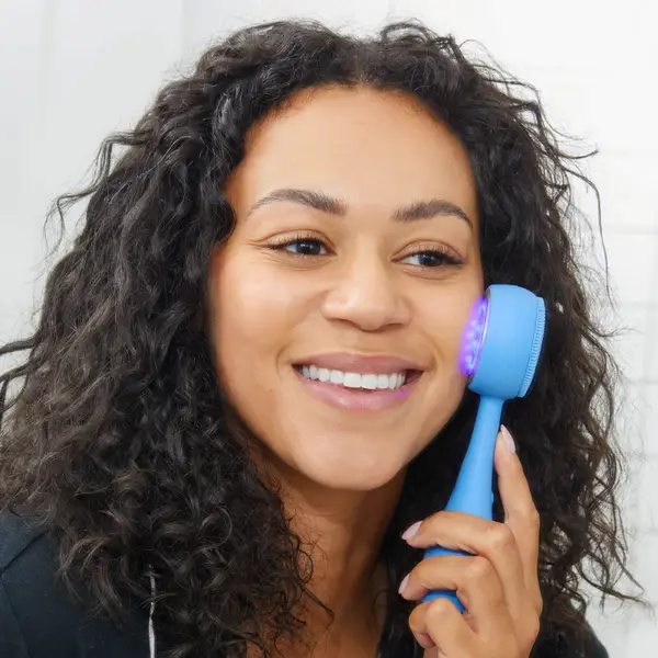 PMD Clean Acne Device 8 PMD Clean Acne Device - Image 6