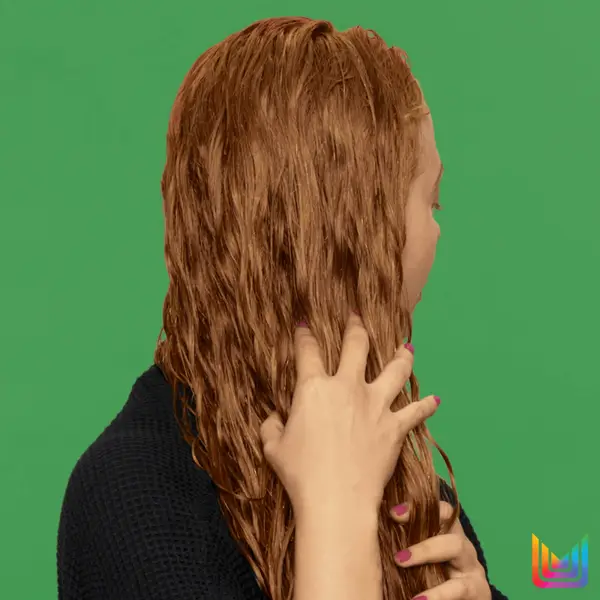 Matrix Food For Soft Multi-Use Hair Oil Serum Is Infused With Avocado Oil For All Dry Hair 50ml 5 Matrix Food For Soft Multi-Use Hair Oil Serum Is Infused With Avocado Oil For All Dry Hair 50ml - Image 3